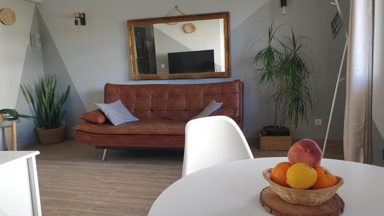 Sunset Relax Porch Apartment ลากอส ภายนอก รูปภาพ